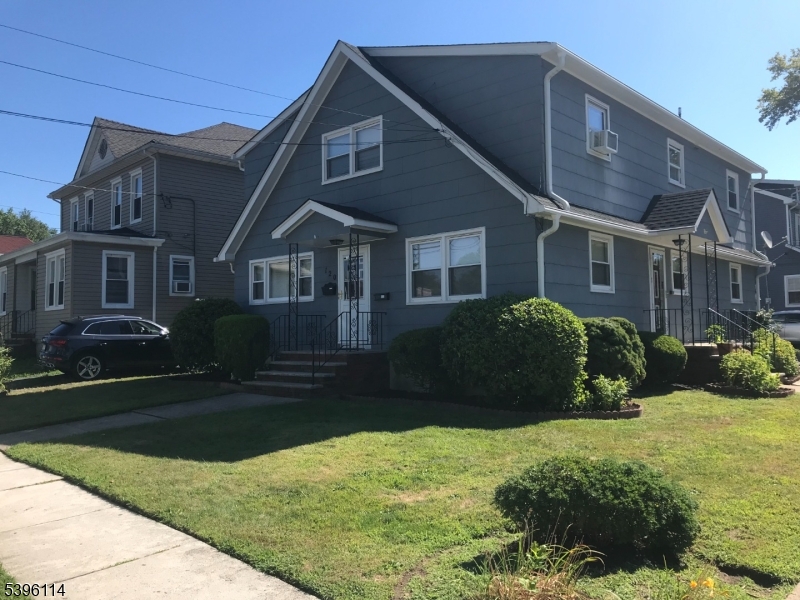 Nutley Twp., NJ 07110,120 Brookline Ave #2