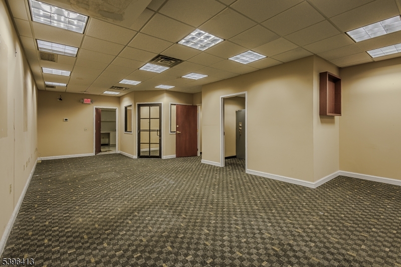 Newark City, NJ 07105,198 Jefferson St