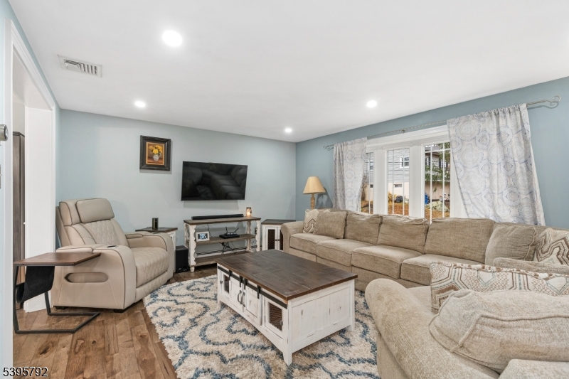 Mount Arlington Boro, NJ 07856,51 Summit Ave