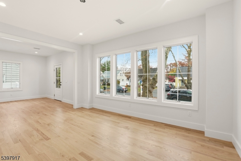 Clark Twp., NJ 07066,29 Alice Ln