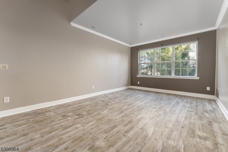 Lopatcong Twp., NJ 08865,66 Limerick Ln