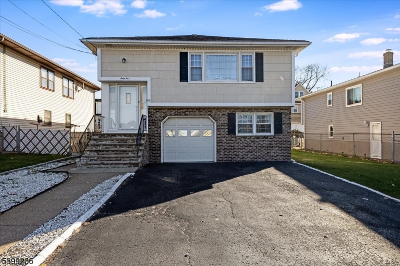 64 Gilbert Ave, Elmwood Park Boro, NJ 07407