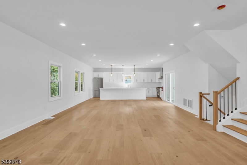 Florham Park Boro, NJ 07932,62 Townsend Dr