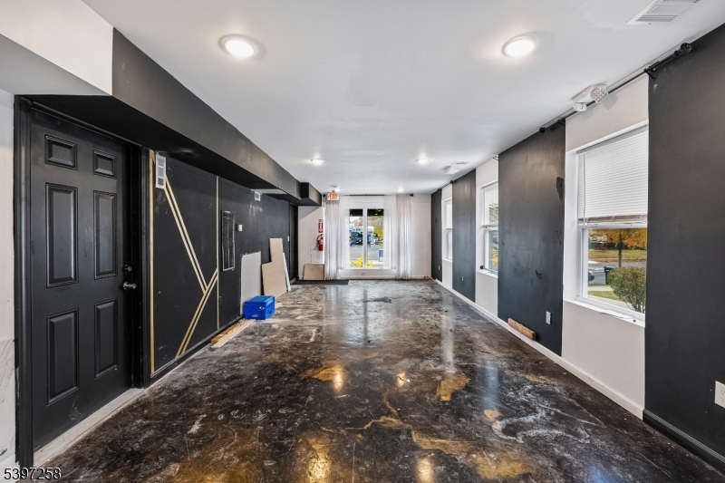 Plainfield City, NJ 07062,1465 E 2Nd St