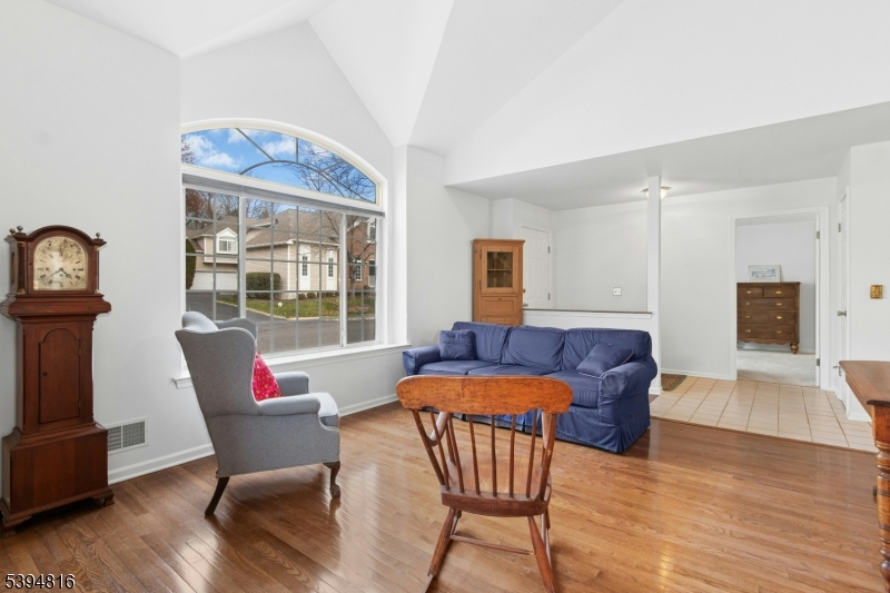 Chatham Boro, NJ 07928,14 Schindler Ct