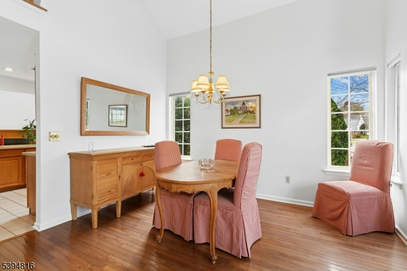 Chatham Boro, NJ 07928,14 Schindler Ct