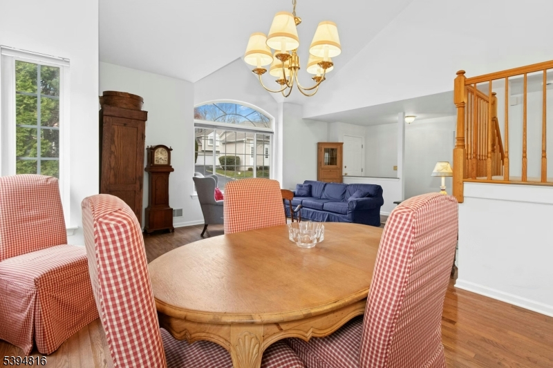 Chatham Boro, NJ 07928,14 Schindler Ct