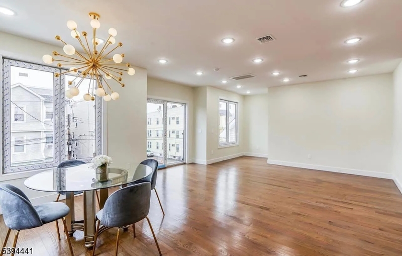 Irvington Twp., NJ 07111,250 22Nd St