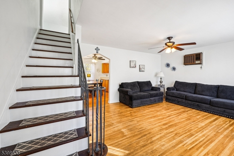 Belleville Twp., NJ 07109,190 Bell St