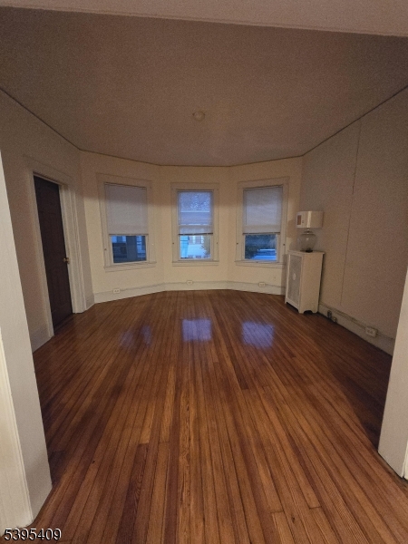 Newark City, NJ 07112,66-68 Shaw Ave