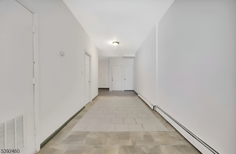 Newark City, NJ 07103,239 S 8th St