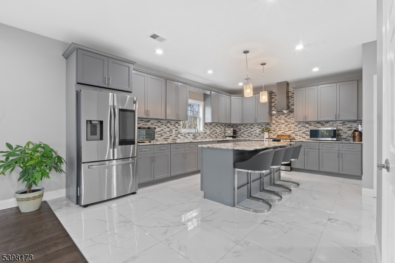 North Brunswick Twp., NJ 08902,1515 Sherwood Blvd