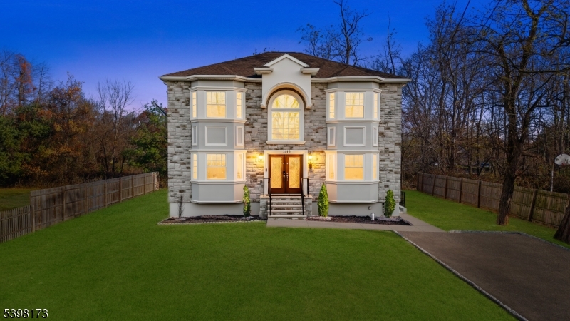 North Brunswick Twp., NJ 08902,1515 Sherwood Blvd