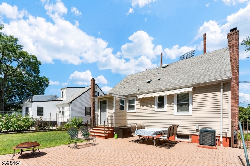 Union Twp., NJ 07083,1084 Woodland Ave