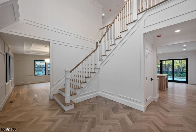 Upper Saddle River Boro, NJ 07458,46 Locust Ln