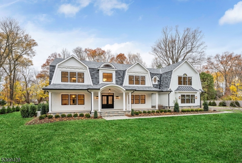 Upper Saddle River Boro, NJ 07458,46 Locust Ln