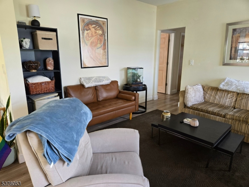 Belleville Twp., NJ 07109,70 Overlook Ave #2