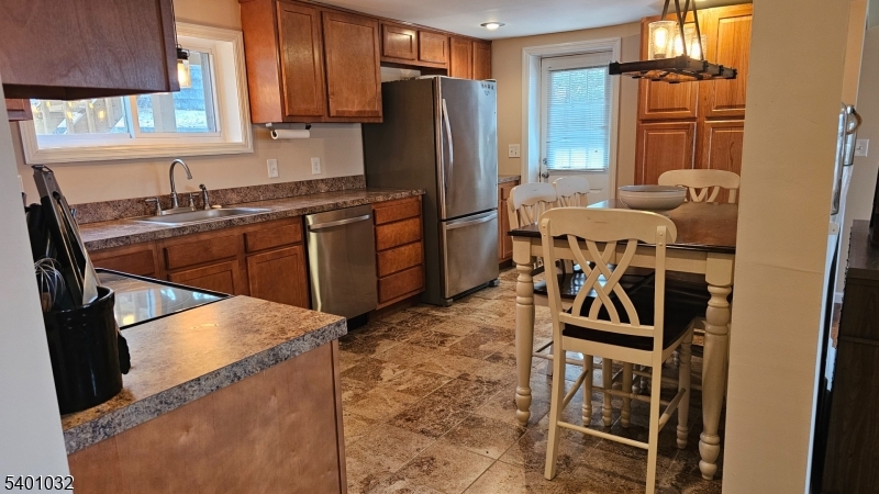 Roxbury Twp., NJ 07850,12 Ford Rd