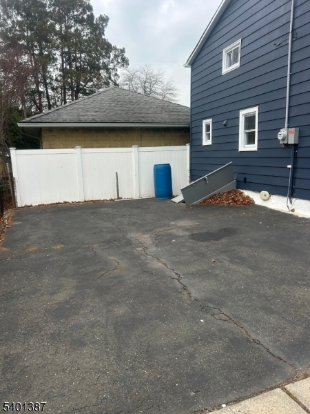 Hawthorne Boro, NJ 07506,396 Rea Ave