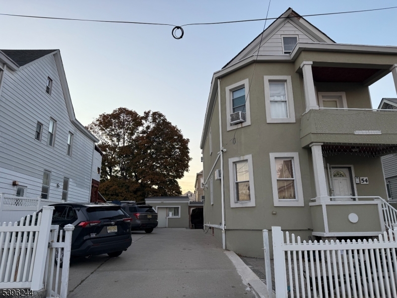 54 Trenton Ave, Paterson City, NJ 07513
