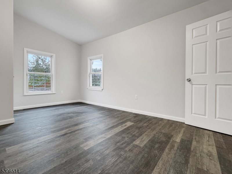 Phillipsburg Town, NJ 08865,511 S Main St #2