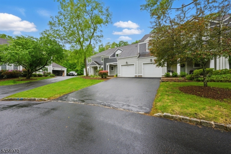 Sparta Twp., NJ 07871,99 Sleepy Holw