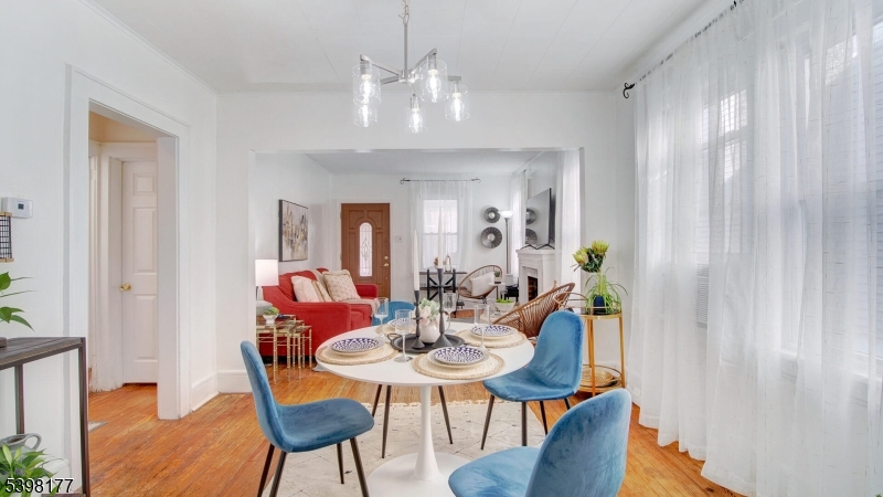 Bloomfield Twp., NJ 07003,81 Clark Ave