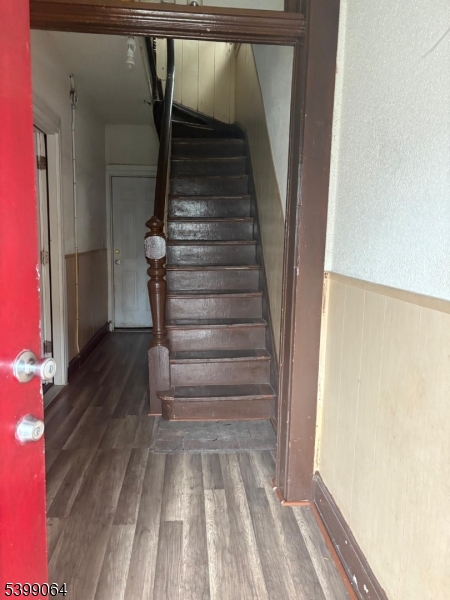 Elizabeth City, NJ 07206,225 Pine St