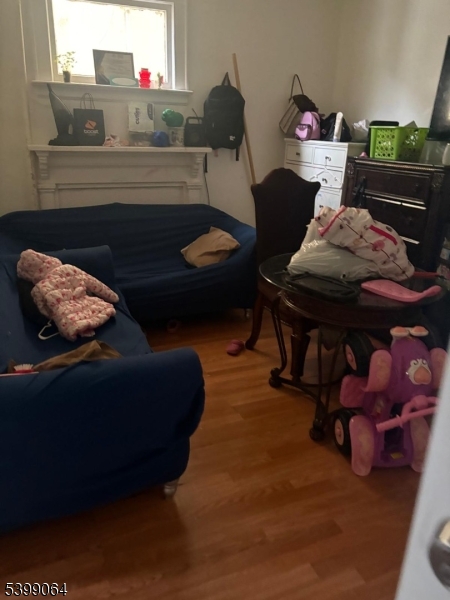 Elizabeth City, NJ 07206,225 Pine St