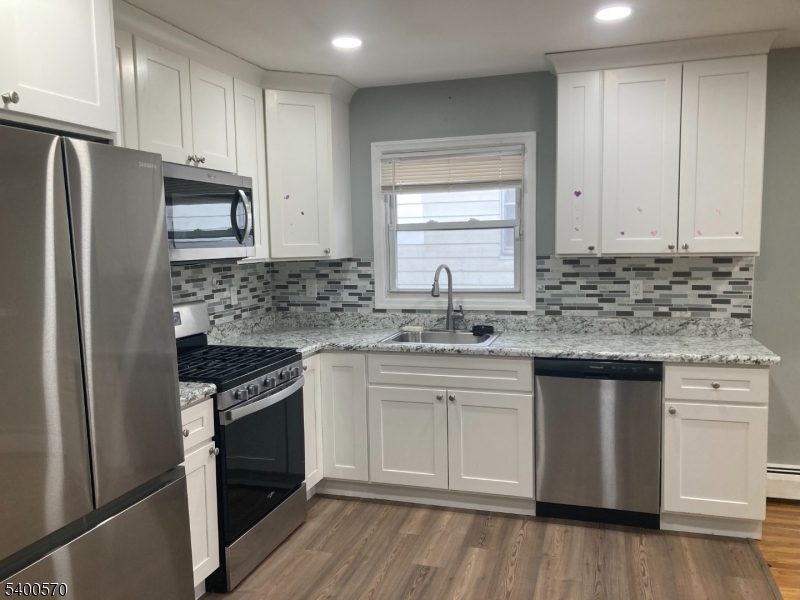 Linden City, NJ 07036,317-319 Ashton Ave