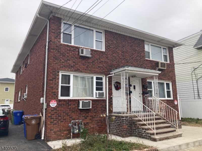 Linden City, NJ 07036,317-319 Ashton Ave