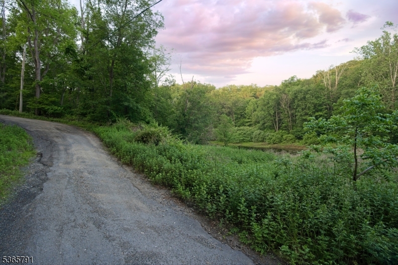 Hardwick Twp., NJ 07825,5 Meadow Cliff Ln