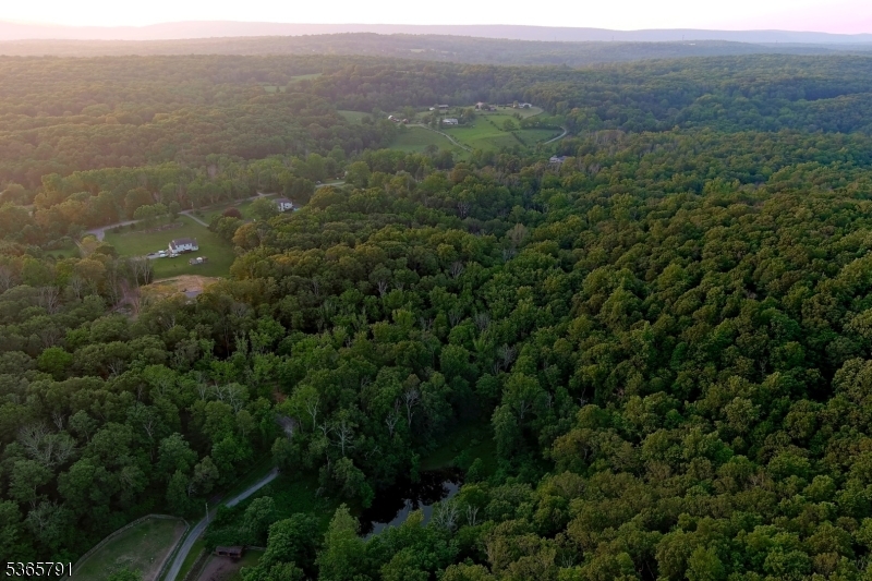 Hardwick Twp., NJ 07825,5 Meadow Cliff Ln