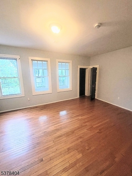 Newark City, NJ 07103,407 S 15Th St