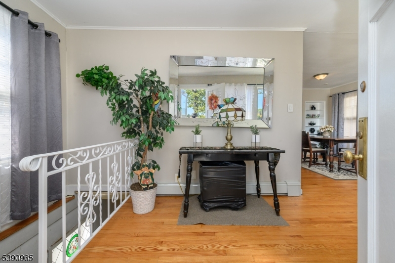 Jefferson Twp., NJ 07849,33 Shore Rd