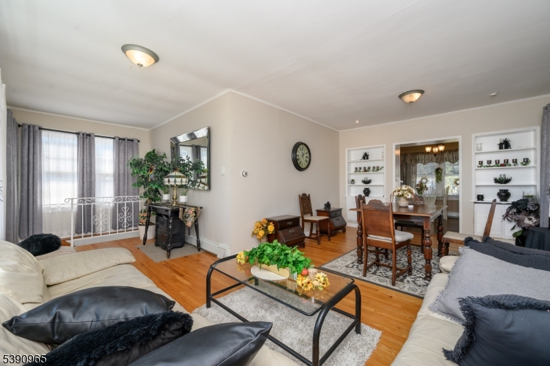 Jefferson Twp., NJ 07849,33 Shore Rd