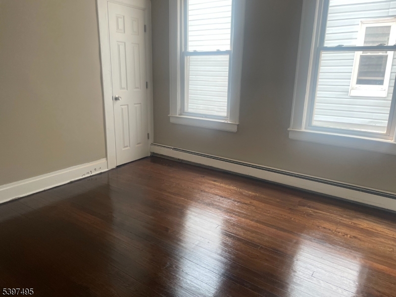 Newark City, NJ 07106,130 Isabella Ave