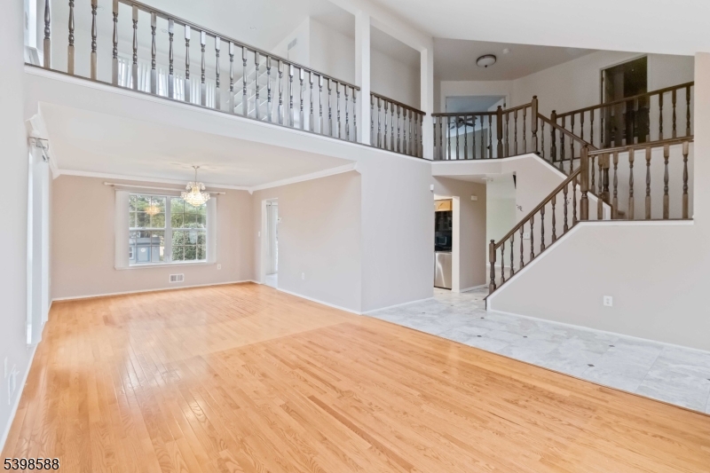 Franklin Twp., NJ 08873,24 Alton Dr