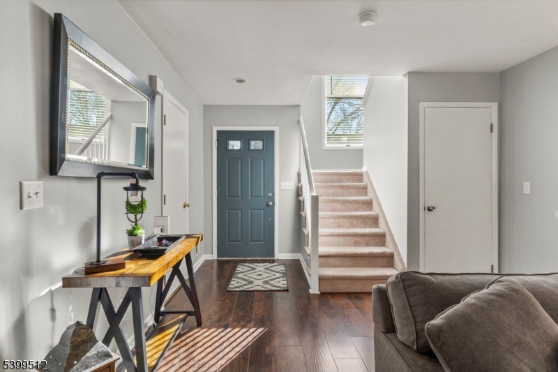 Hardyston Twp., NJ 07419,77 Meadow Pond Rd