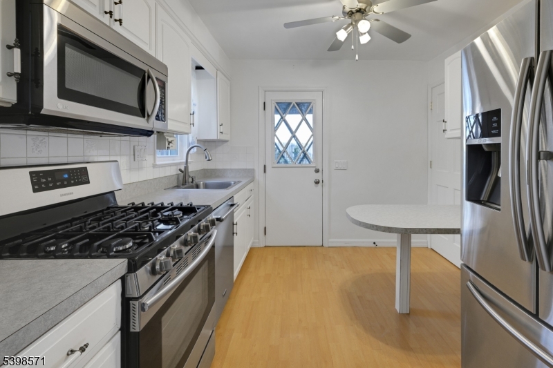 Cedar Grove Twp., NJ 07009,6 Hillside Ave