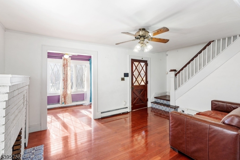 Elizabeth City, NJ 07208,1379 Garfield Pl