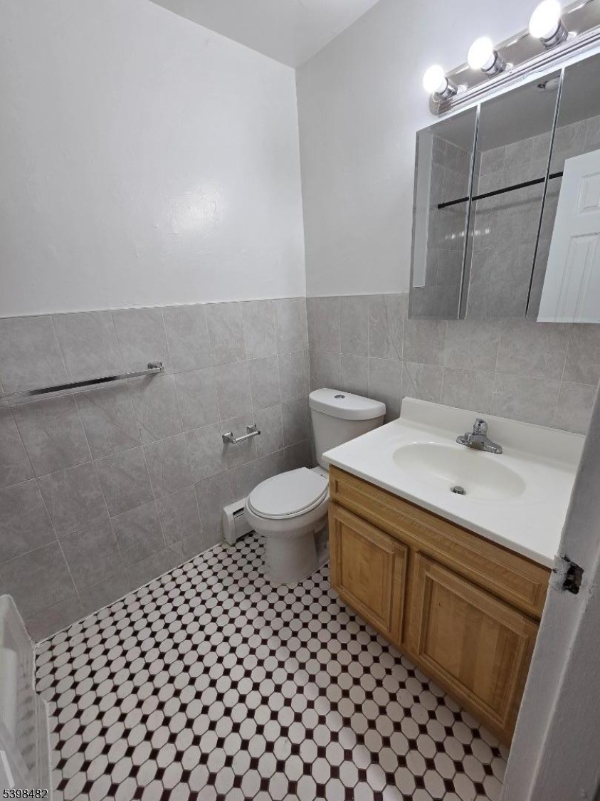 Caldwell Boro Twp., NJ 07006,87 Elm Rd #15a