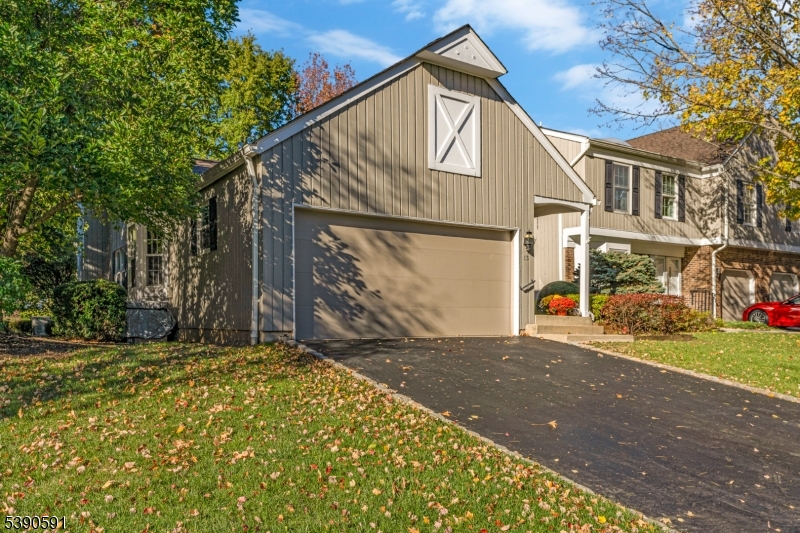 Bernards Twp., NJ 07920,15 Dexter Dr N