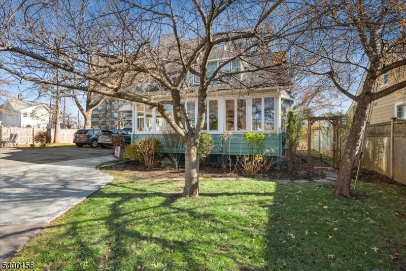 Somerville Boro, NJ 08876,20 Camman Pl