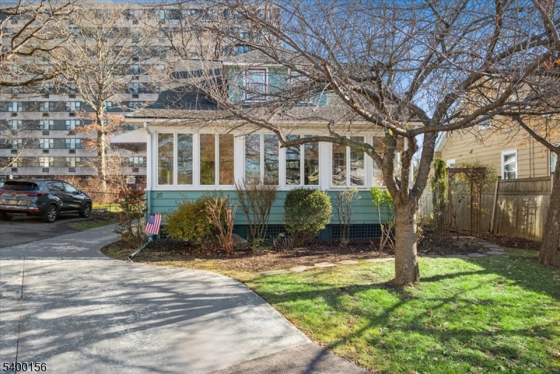 Somerville Boro, NJ 08876,20 Camman Pl