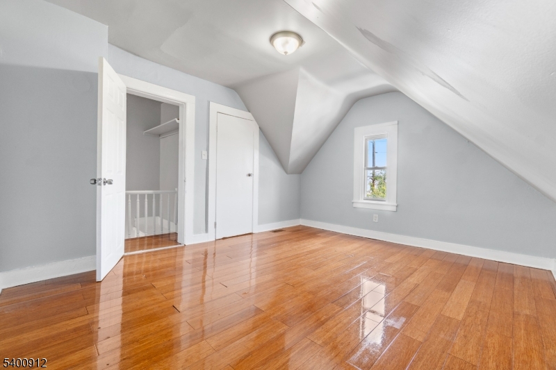 Newark City, NJ 07104,440 Summer Ave