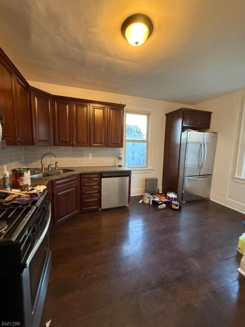 Linden City, NJ 07036,313 E Blancke St