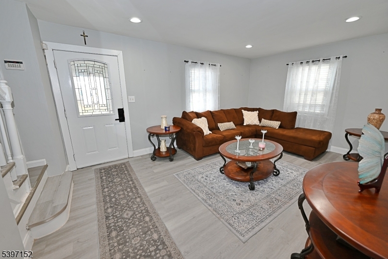 Roselle Boro, NJ 07203,115 Clark St