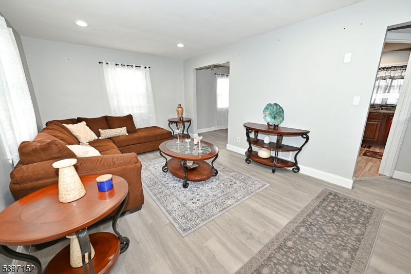 Roselle Boro, NJ 07203,115 Clark St