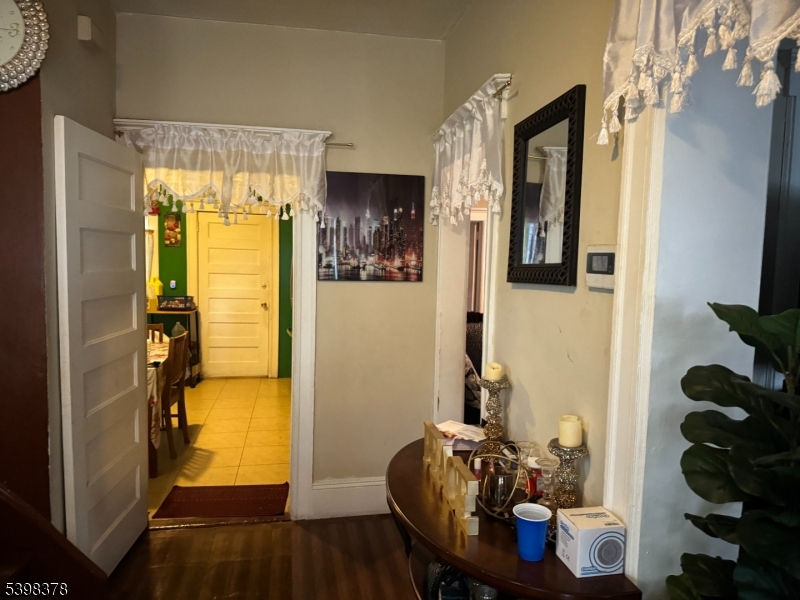 Paterson City, NJ 07514,541 E 25Th St